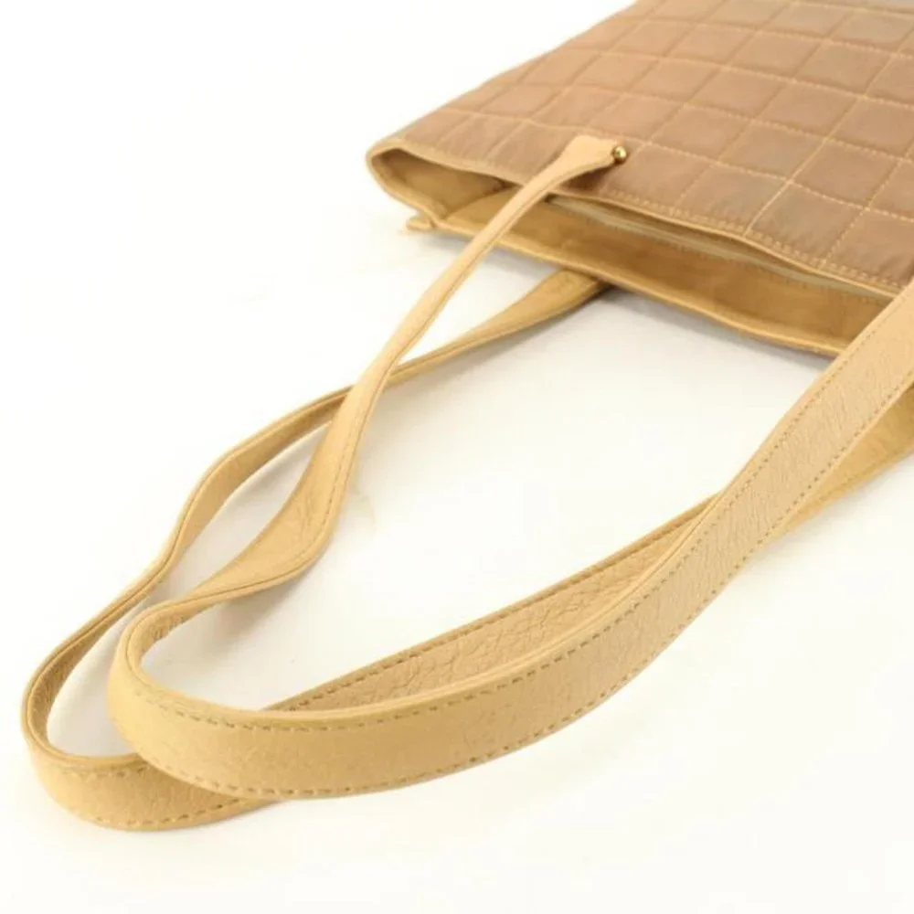 CHANEL bicolor shopper